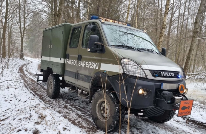 Na terenie leśnym w Pogorzeli znaleziono pocisk z czasów II wojny światowej.